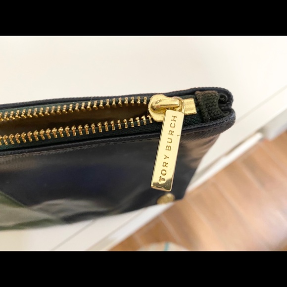 Tory Burch Slouchy Cosmetic Bag Case - Picture 4 of 10